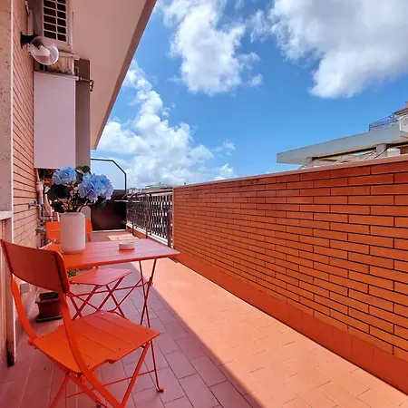 Attico Con Balcone - Mare E Comfort 아파트 리도디오스티아